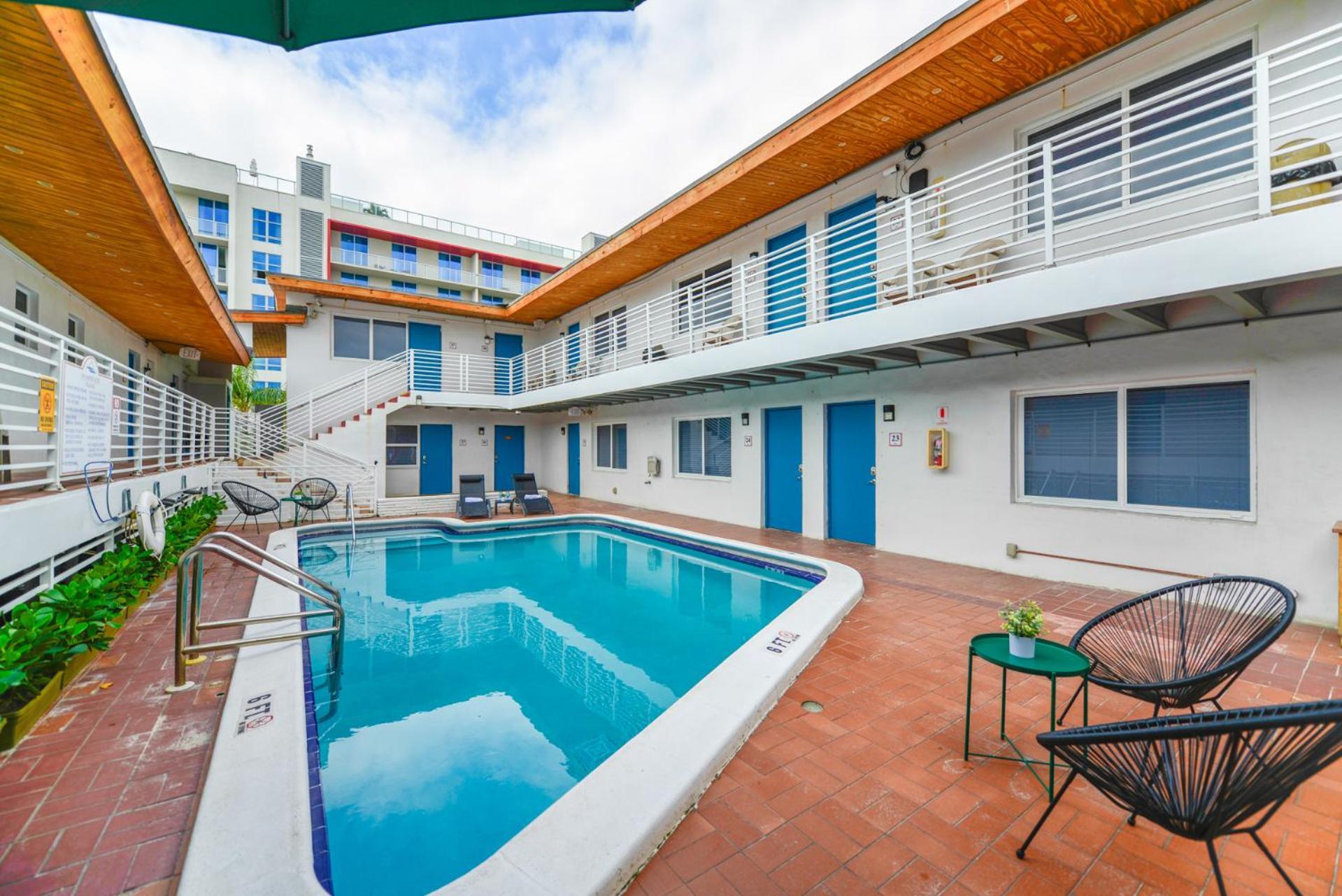 Outstanding Oceanfront Unit With Parking&Pool - M36 Appartement Hollywood Buitenkant foto